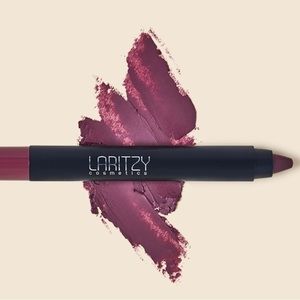 🆕 LARITZY Lip Stix - Plum - 3.6g/0.13oz